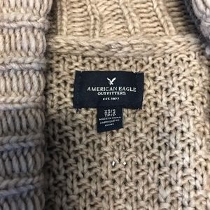 American Eagle Outfitters Sweaters - American eagle cable knit cardigan American Eagle Outfitters Sweaters - American eagle cable knit cardigan